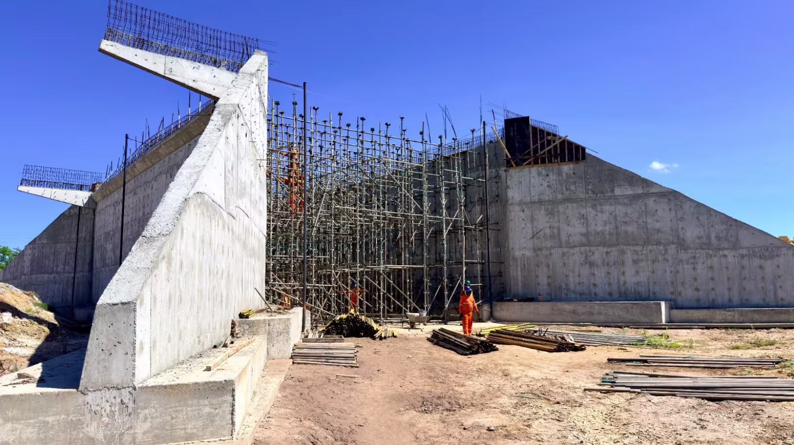 Estrutura em obra na BR-101 de Sergipe