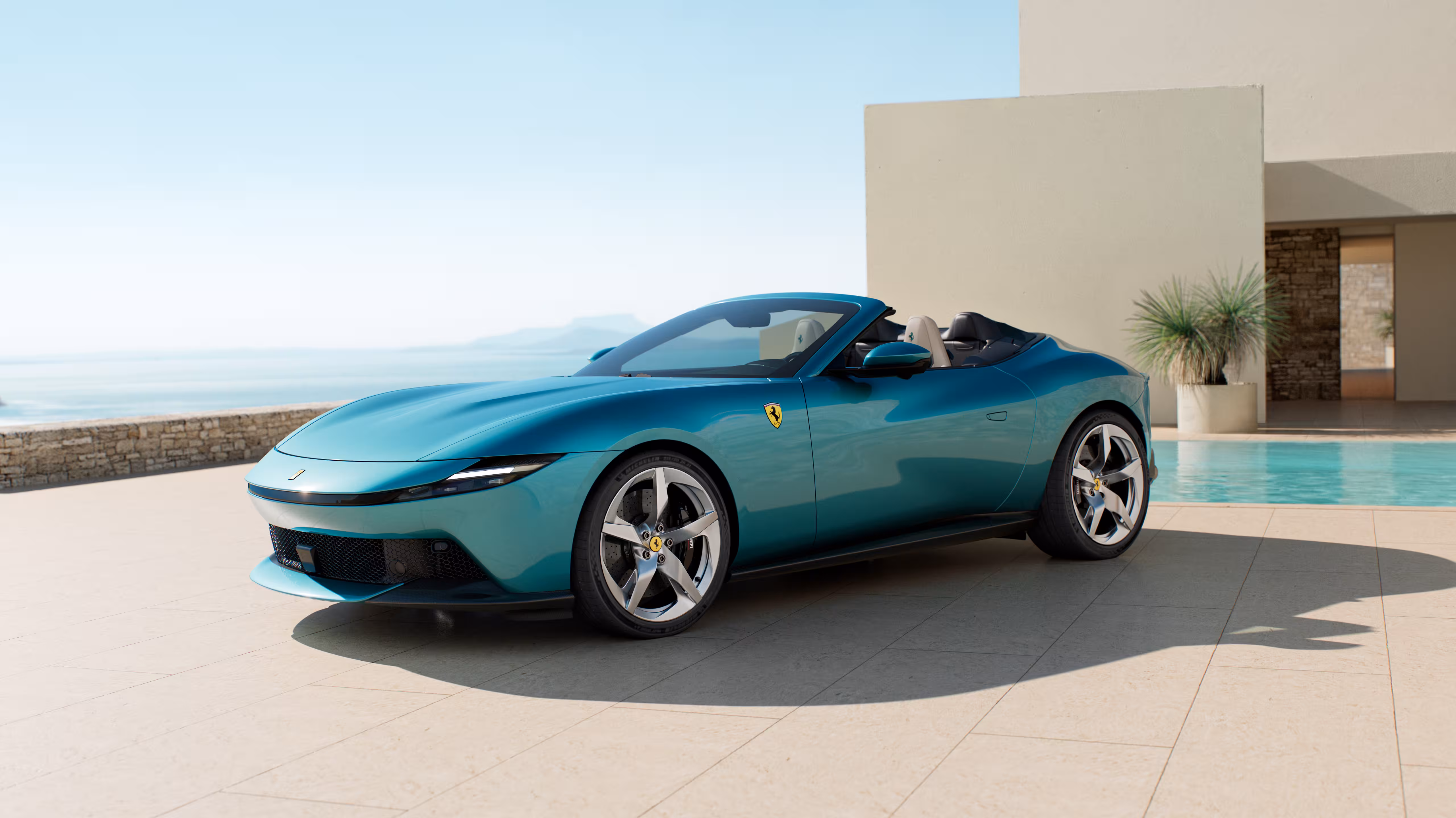 Ferrari apresenta Amalfi Spider, novo conversível que combina luxo, desempenho e design italiano