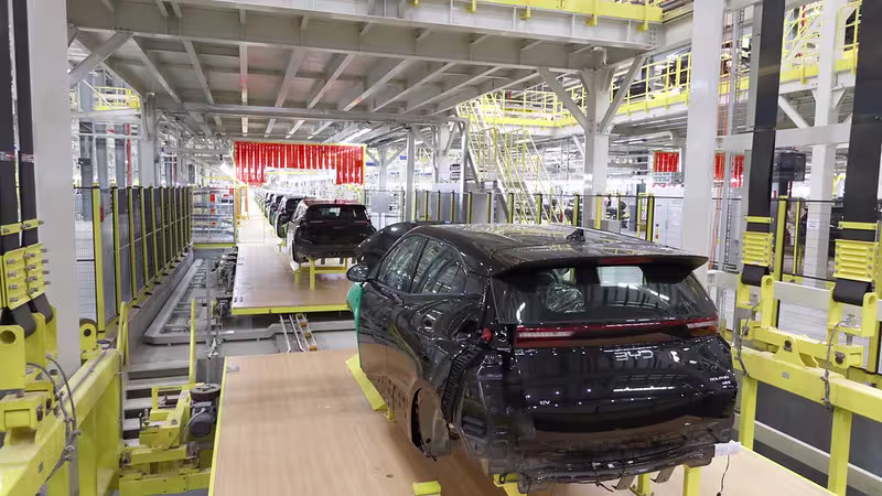 Área de produção da BYD no complexo industrial de Camaçari