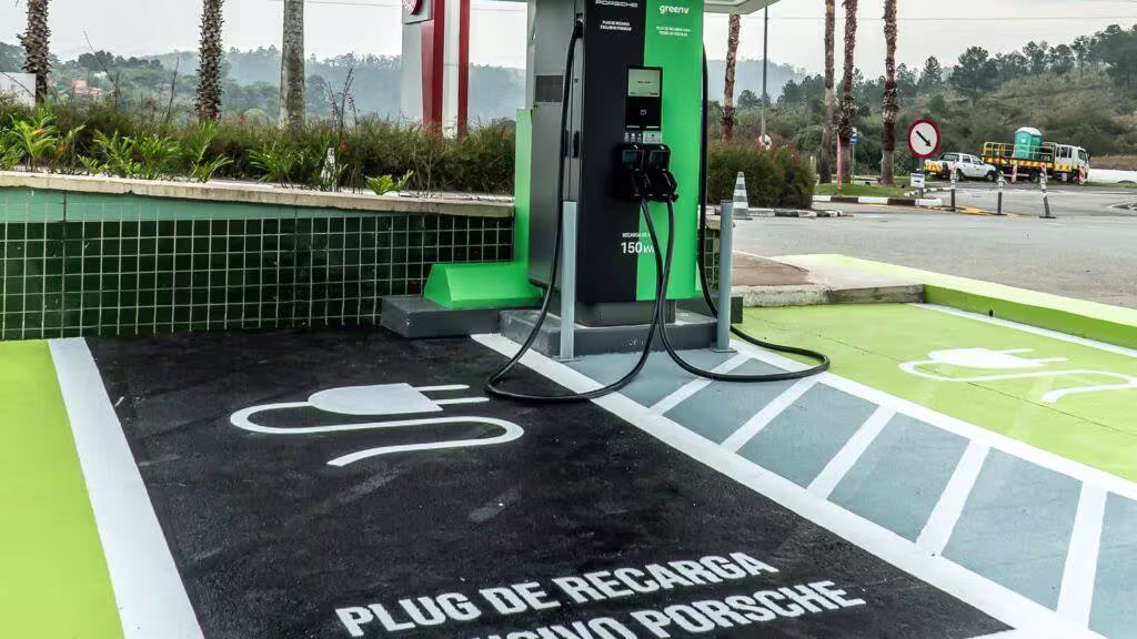 Carregador Veículo Bahia