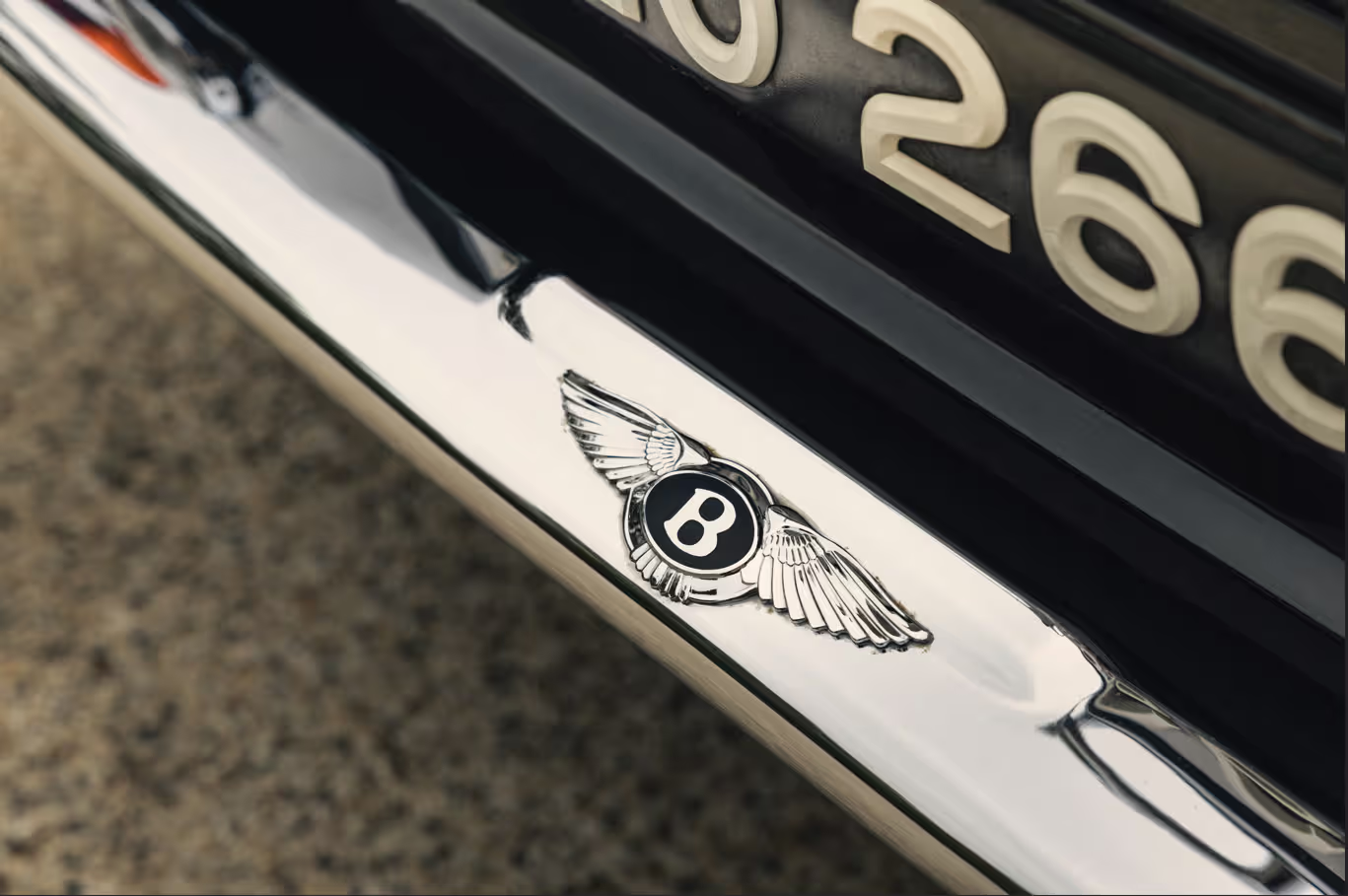 Bentley T Series Mulliner Coupe de 1968 em detalhe da carroceria