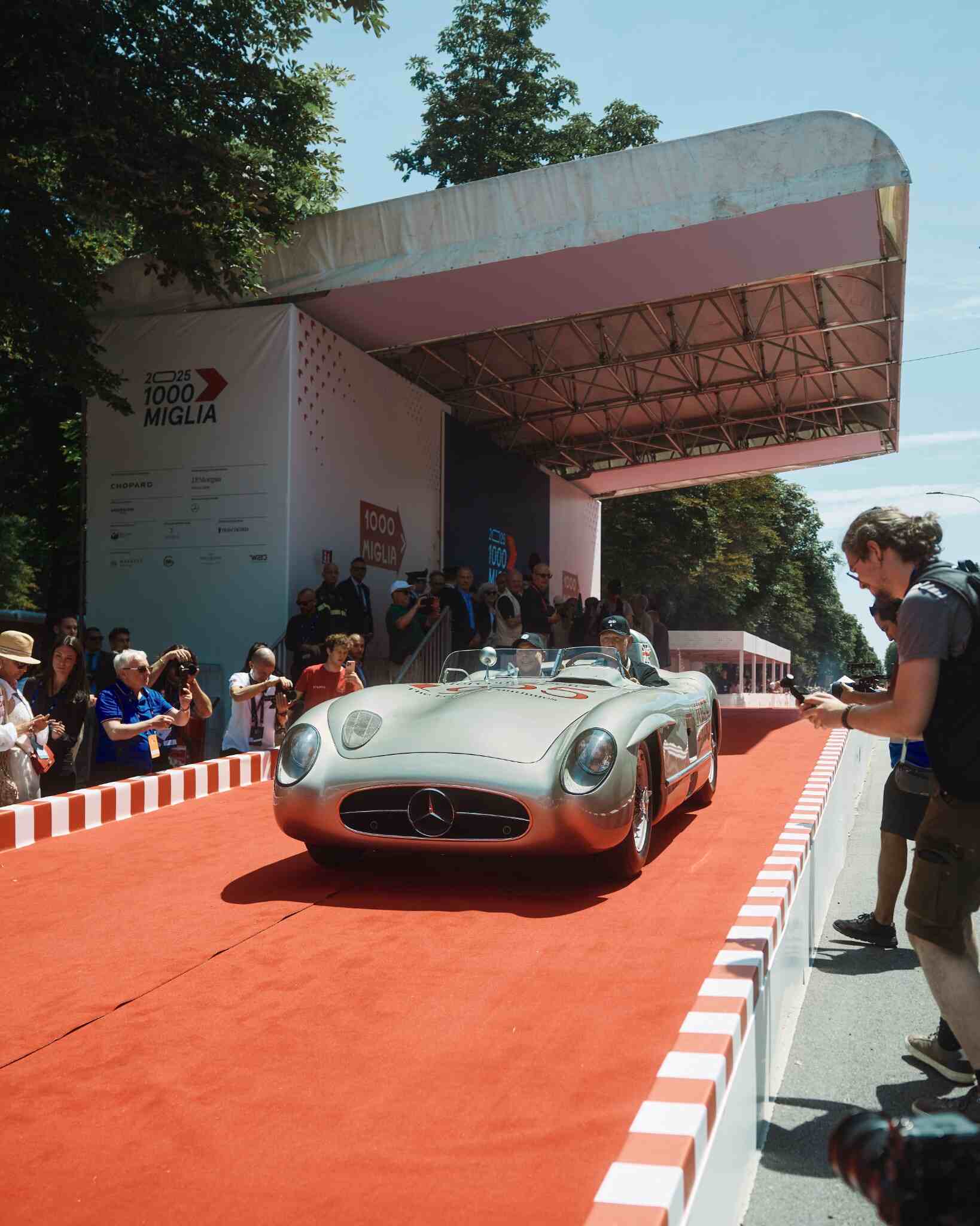 Processo de Restauração Mercedes-Benz Classic Center