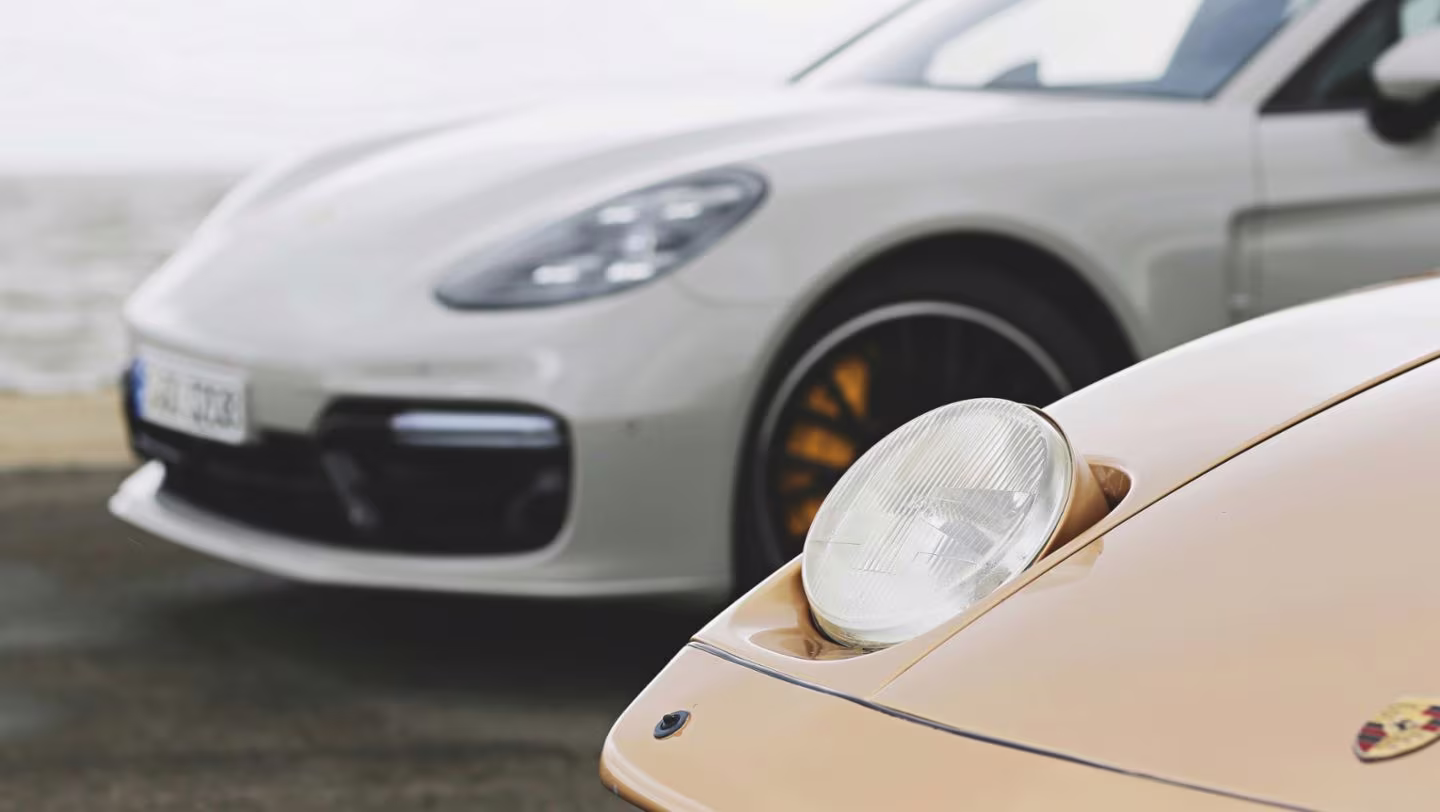 Porsche 928 em imagem oficial 9