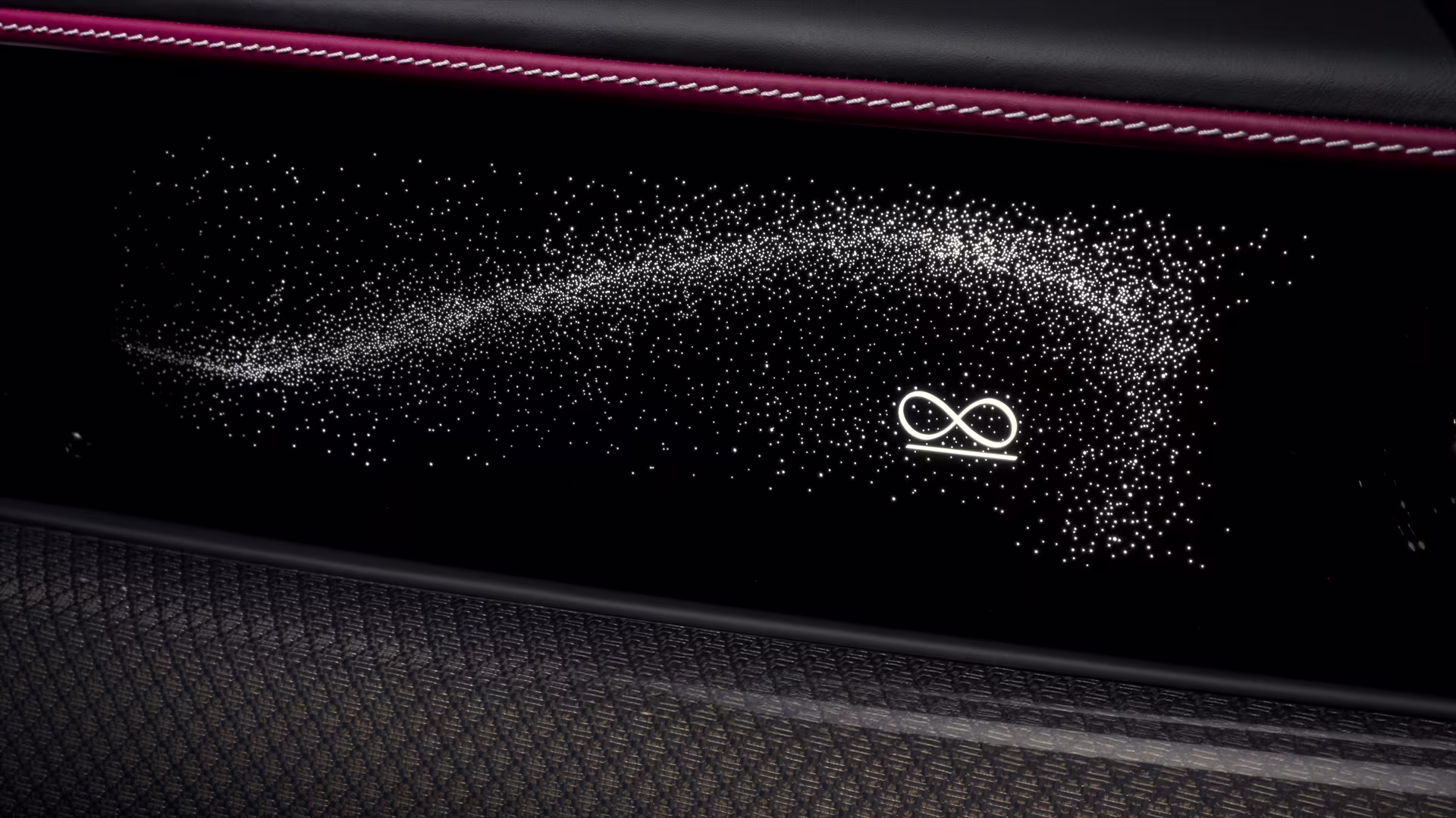 Black Badge Spectre em detalhe frontal