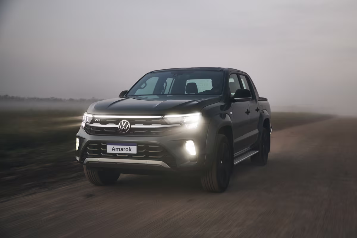 Nova Volkswagen Amarok pode ganhar motor híbrido de 470 cv com torque digno de Porsche