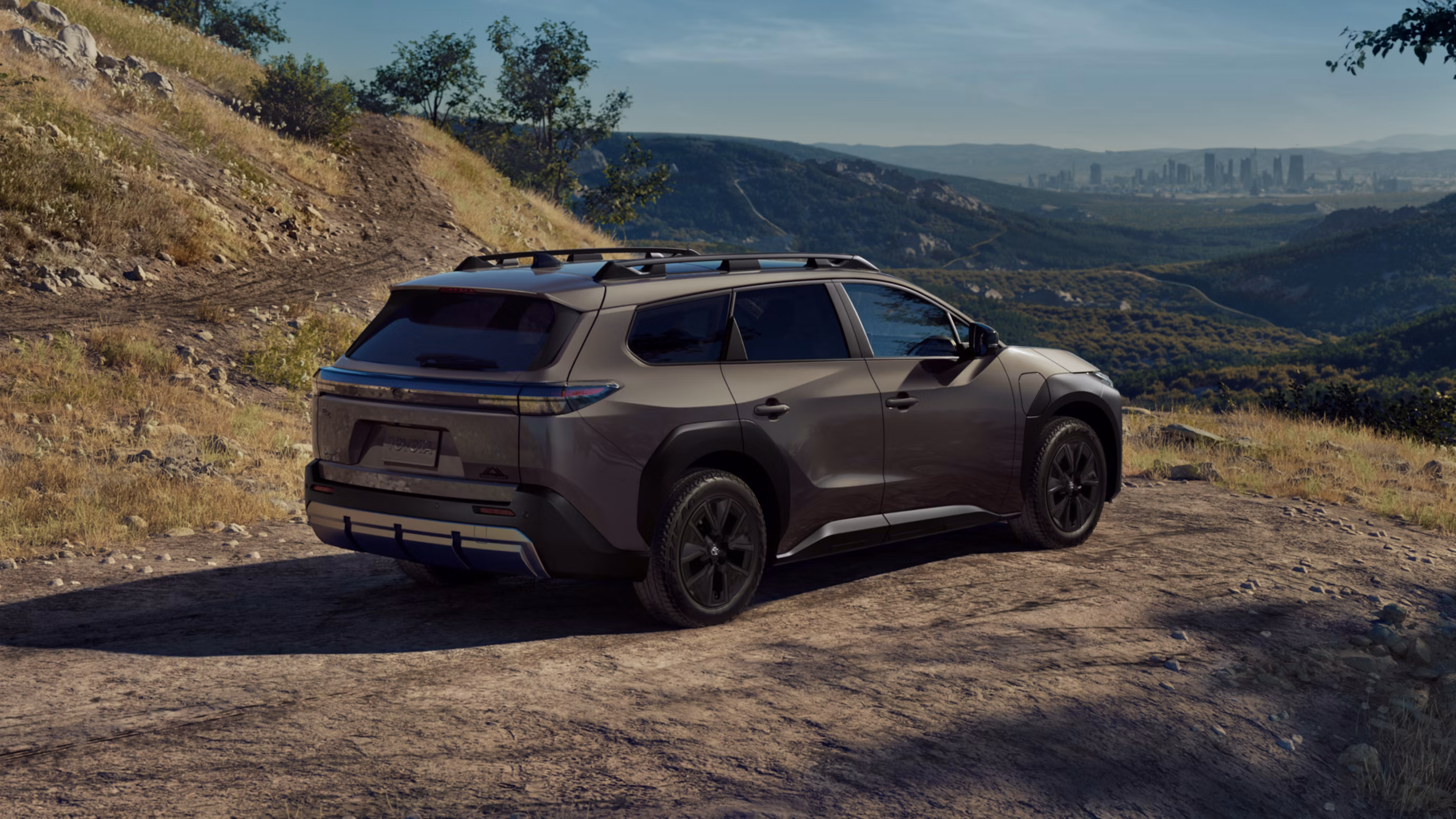 Toyota bZ Woodland Traseira