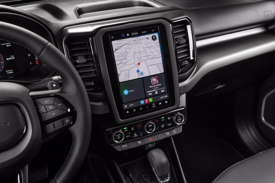 Central multimídia da Fiat Toro 2027