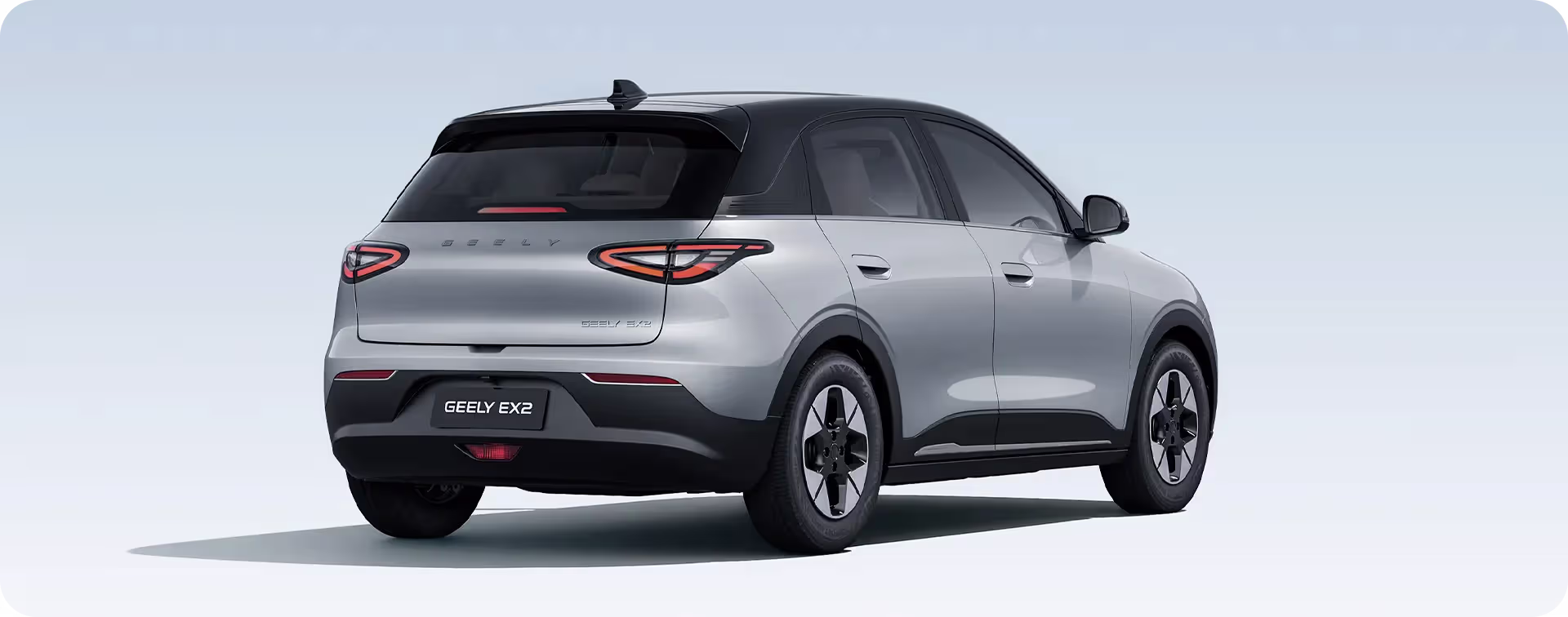 Geely EX2 vista traseira prata