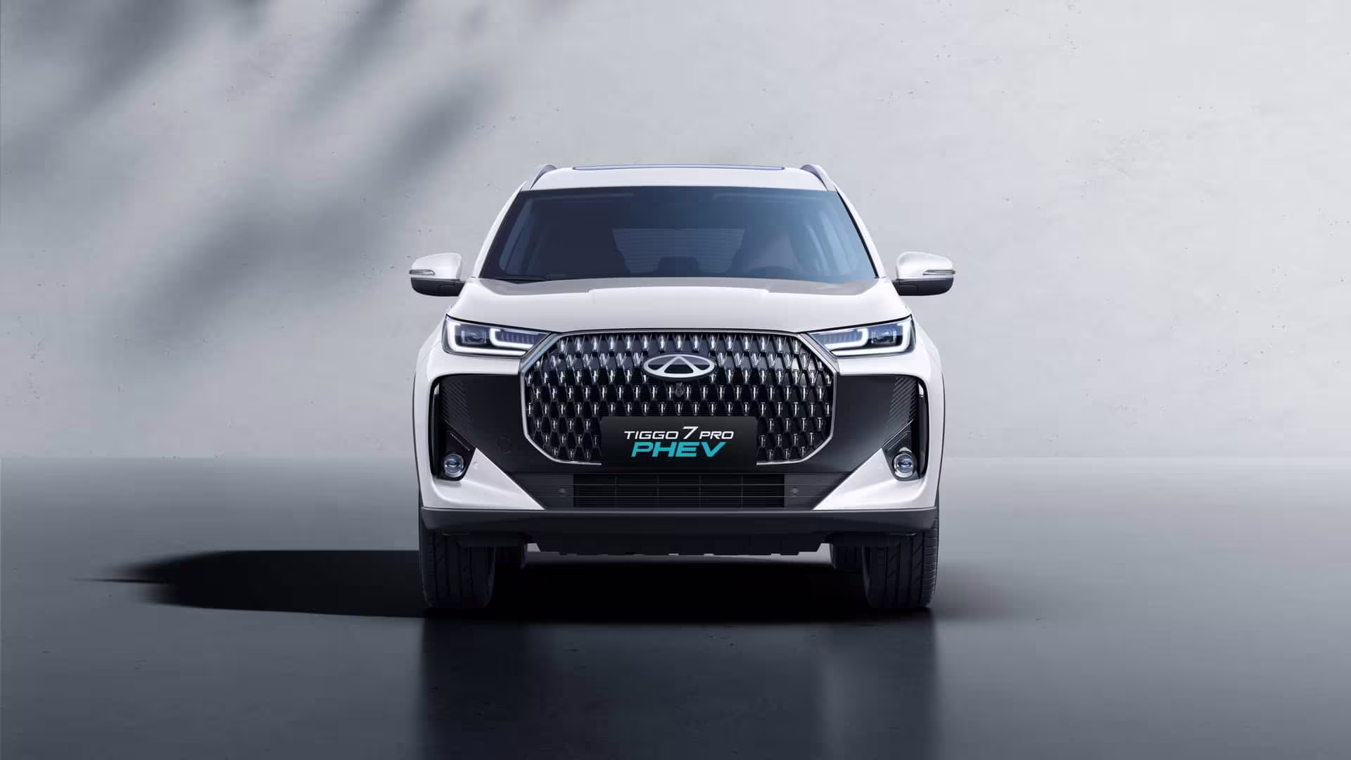 CAOA Chery Tiggo 7 Pro PHEV - Frente (Branca)