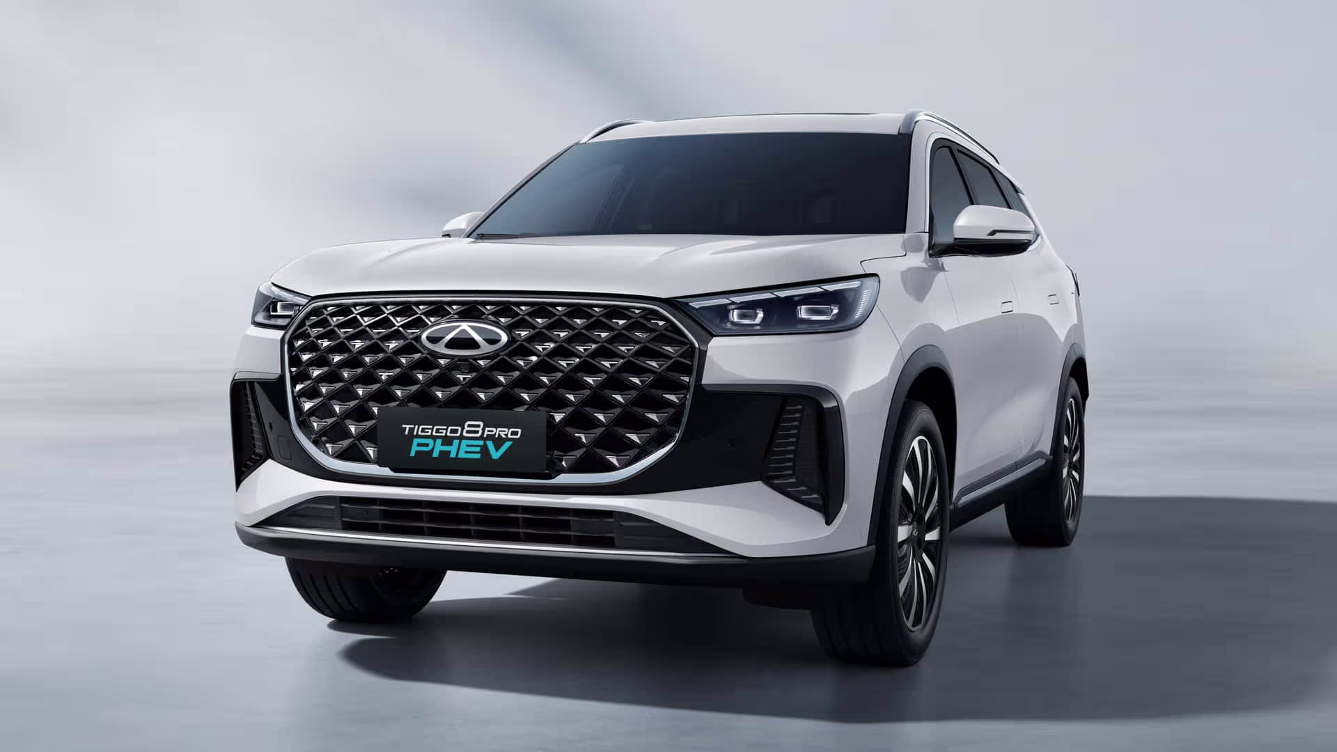 CAOA Chery Tiggo 8 Pro PHEV - Frente (Branco)