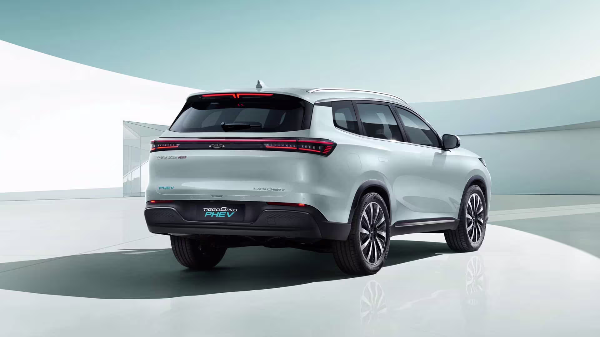 CAOA Chery Tiggo 8 Pro PHEV - Traseira
