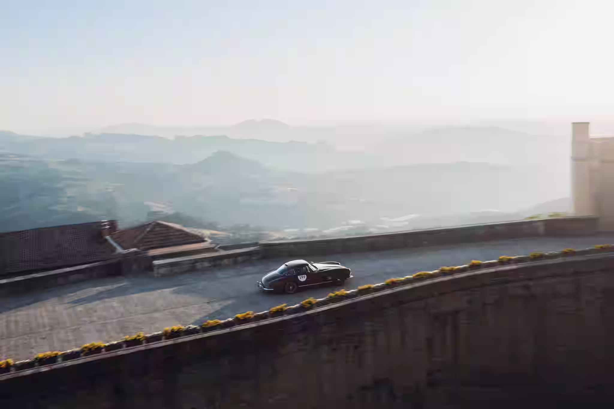 Novo Mercedes-Benz Classe S série 223 acompanha a 1000 Miglia 2026